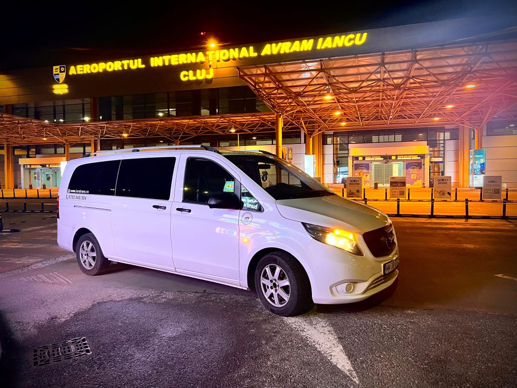microbuz baia mare aeroport cluj